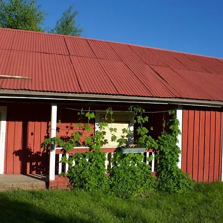 Surkeenjaervi Traditional Aitta Moksinkyla